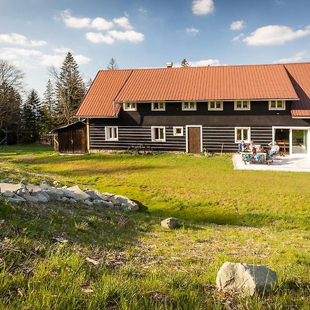 Apartmany U 3 Zbuju Malenovice  Экстерьер фото