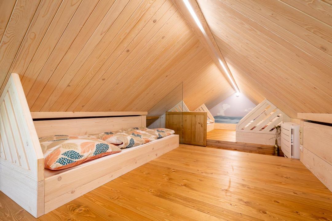 Apartmany U 3 Zbuju Malenovice  Экстерьер фото