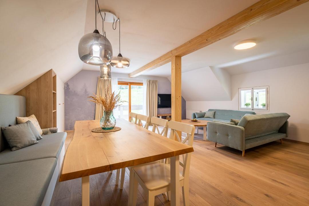 Apartmany U 3 Zbuju Malenovice  Экстерьер фото