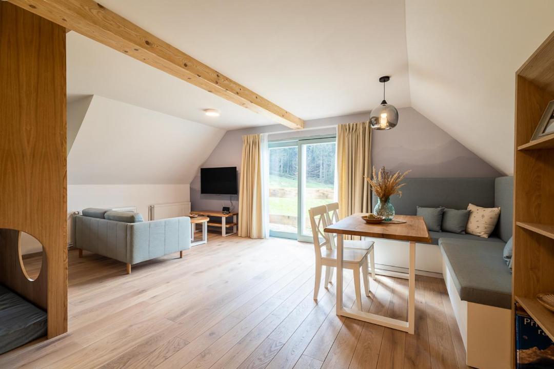 Apartmany U 3 Zbuju Malenovice  Экстерьер фото